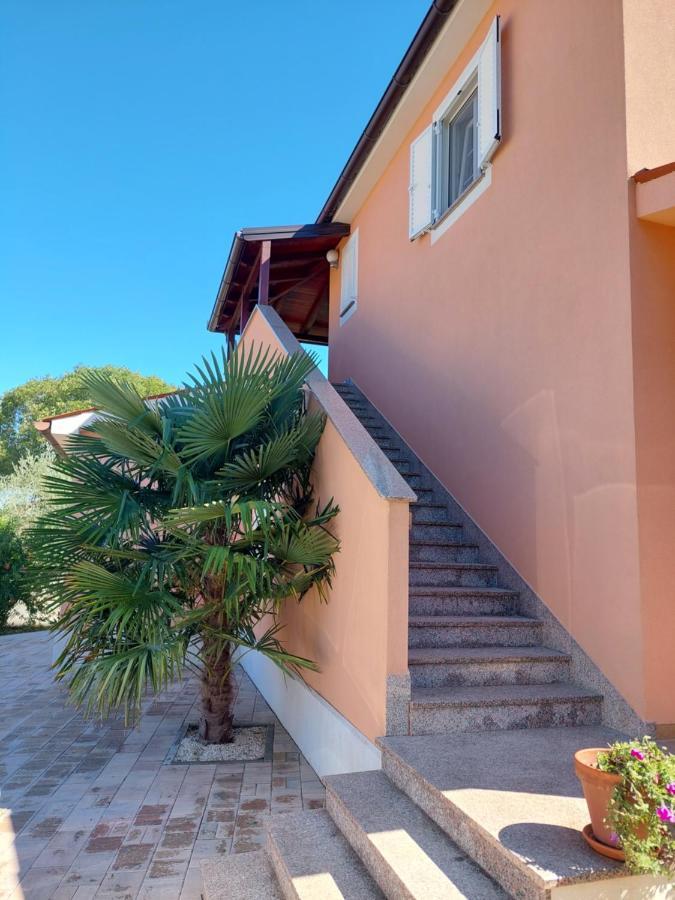 Lana Fažana Exterior foto